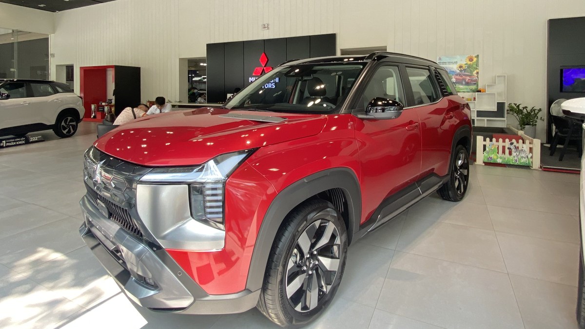 Xe Mitsubishi tại Mitsubishi Diễn Châu